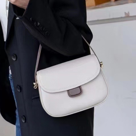 Fashion lady luxury small genuine leather bag 202460