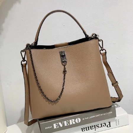 Woman fashion bucket handbag with chain 202475
