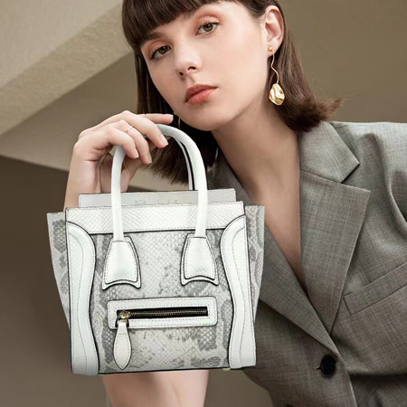 Woman fashion luxury python snake printed genuine leather handbag 202509